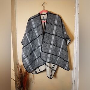 Gray Plaid Women's Cape/ Shawl Reversible Beige One Size Fits Most